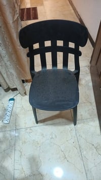 كراسي • للبيع