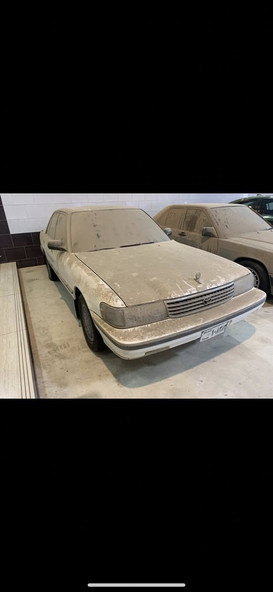 مخزونه ماله مثيل و رقم مميز وثلاجه وبدون صبغ ابيض ثلجي ***********
