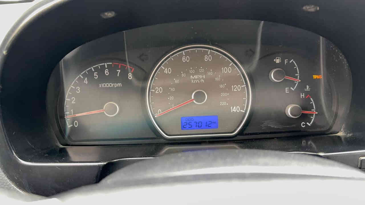 سلام عليكم كير عادي النترا 2008 كيالسيارة نضيفة مال بيت مامشتغلة تكسي حادثها جاملغ اليمين الخلفي وراجع صدر كير مكينة كلة كفالة السيارة باسمي ترايك للبصرة مكان بغداد جميلة خاص ما اجاوب واتساب وعادي ***********
