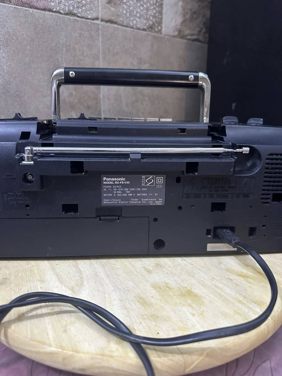السلام عليكم
مسجل وراديو باناسونيك موديل RX-FS430 السماعات ٢٦ واط شغال ونظيف وكامل للبيع 
بسعر ٣٥ الف


**إذا كنت صاحب هذا الإعلان وتريد حذفه لأي سبب، رجاءا أرسل رسالة إلى الدعم الفني**