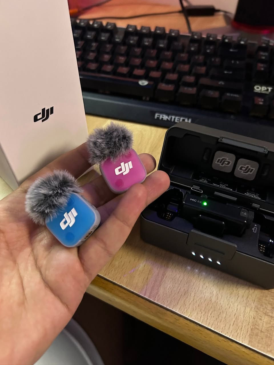 Mic dji mini 2
للبيع بسعر 120 جديد سعره الان بالسوق 140 
مسكر يلي في الصوره مايكي الشخص ضايل عندي اخر حبتين مسكرات


**إذا كنت صاحب هذا الإعلان وتريد حذفه لأي سبب، رجاءا أرسل رسالة إلى الدعم الفني**