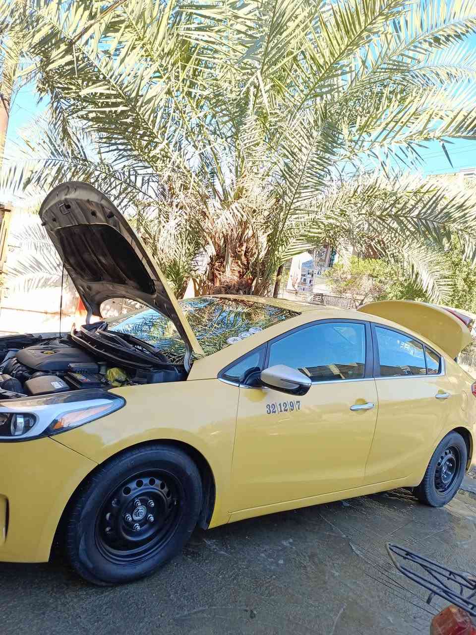 سلام عليكم فورتي موديل2015 فول الفول لل اخير بصمة تشغيل تحكم استيرن مري شفط ترحيب  ذاتي كشن كهرباء محرك الفين دوش المرغوب كير اي تي المرغوب سلايت صدر خلفي امامي جديد حادث جاملغ امامي أيمن ليبل واحد السيارة السعر 111 وبيه مجال للطيبين رقم الهاتف *********** بغداد رقم بغداد دولي هزة جديدة
