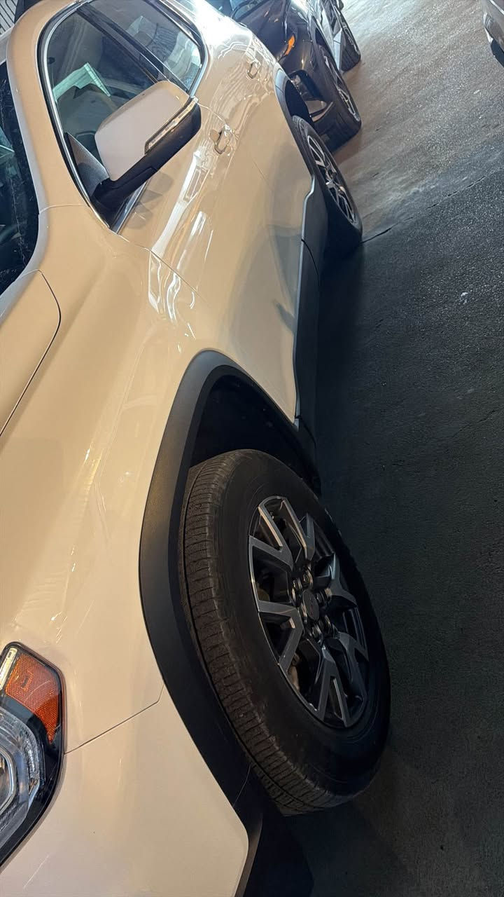 جمسي اكاديا 2022ماشي80الف مصفات SLT *********** أربيل, العراق
