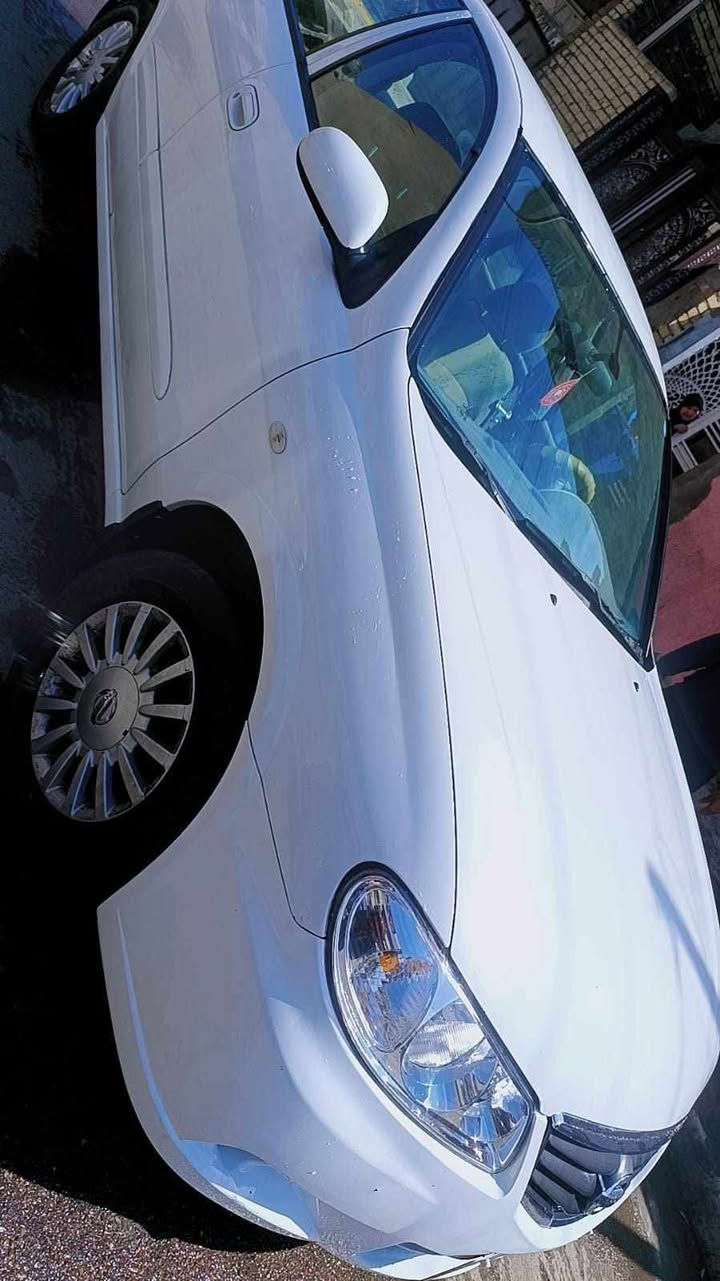 السلام عليكم نيسان سني ٢٠١٠ رقم سليمانية الجديد باسمي السيارة كفالة عامة من الصبغ بيها بارد شي قليل مكينة قبق ابيض مكينة ١٠٠٦ السيارة جديدة بمعنى الكلمة ماشية ١٧٣ / الف سعرها (١٢٢) مكانها بغداد / الدورة او حي القاهرة ،***********
