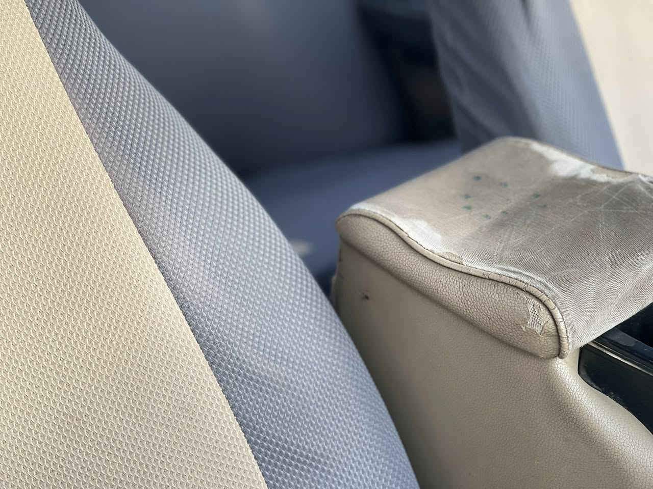 الانتره موديل 94 كير اتوماتيك كير مكينه خير من الله فريممات بلاديه سياره بدون ضربه كهربائيات كلها شغاله صدر امامي خلفي نضيف سياره جاهزه ترايك وين ميعجبك تحول مباشر سعر 38 وبيها مجال بكاني ديالى جديده شط ***********
