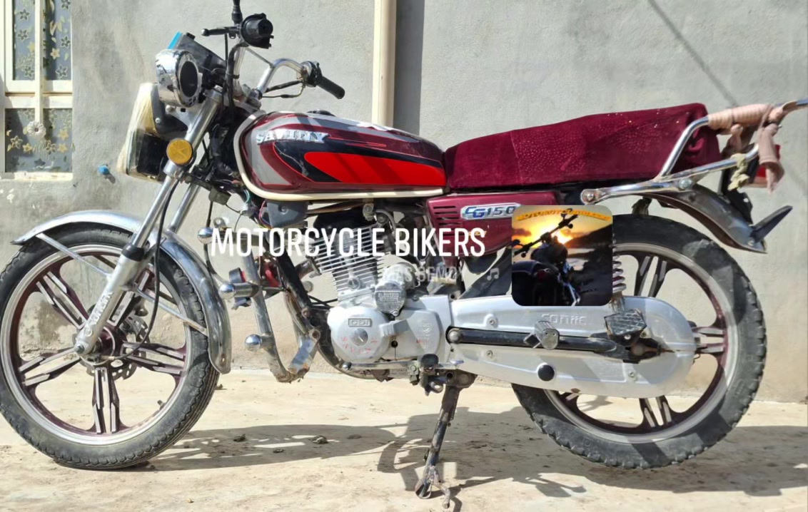 السلام عليكم
دراجة للبيع 21 موديل
اتصال ***********
مكفؤله كفالة عامه🏍
