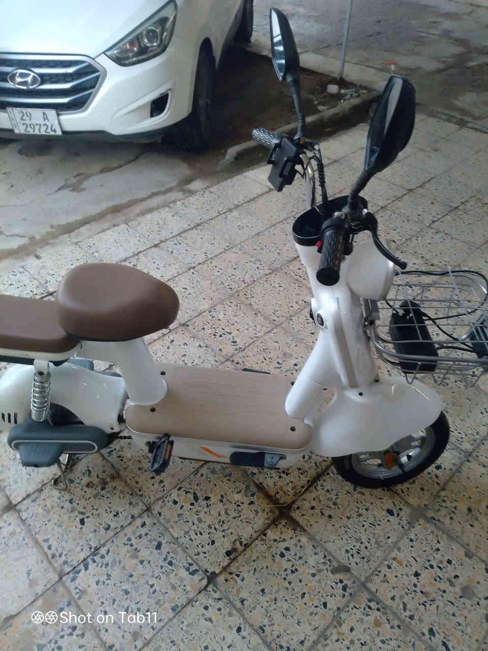 دراجة شحن أخت الجديدة السعر ٤٧٥٠٠٠ وبيهة مجال بسيط العنوان الكوت شارع مجلس المحافظة الاتصال على الرقم ***********  ابو محمد
