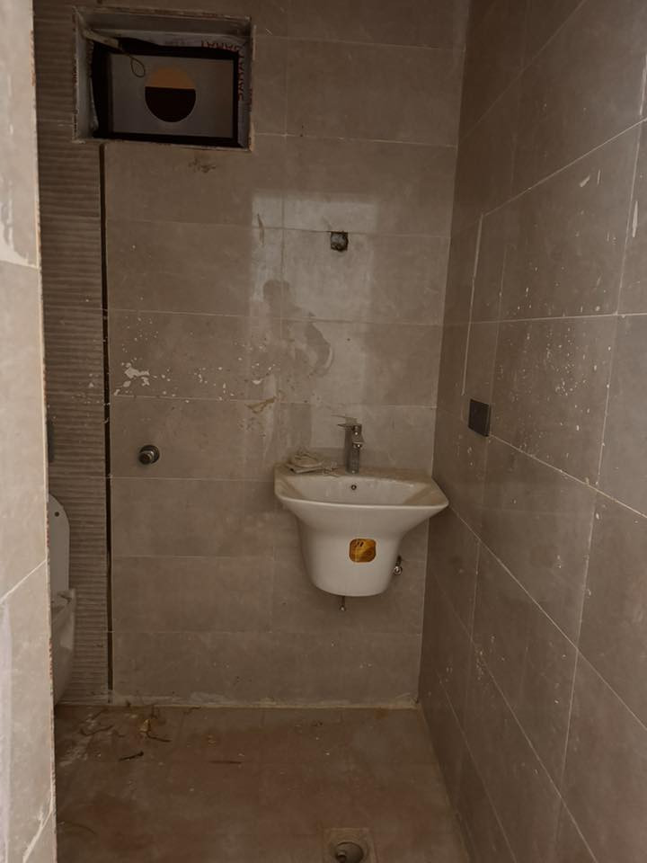 السلام عليكم بيت للأيجار جديد غير مسكون سابقاً

طابق ثاني حي الامانة مقابل التربية 

هاي الصور مالته
الاستفسار على الواتساب
***********
