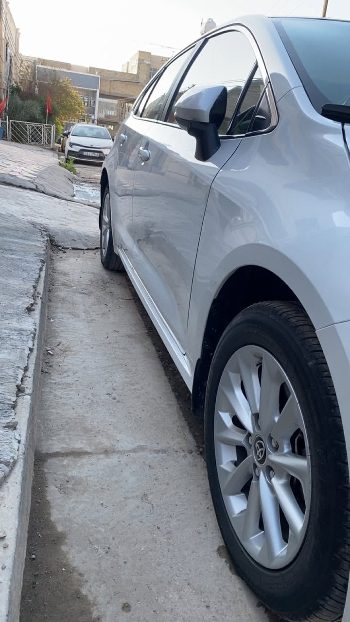 كورلا ٢٠٢٢شركه جيهان فقط بانزين سياره بدون قطره صبغ بارد بيه ماشر عليه سياره باسم شركه عدي وكاله  السياره فول مواصفات فتحه شاشه كبيره مري شفط بصمتين حساس امامي خلفي فول تحكمات ماشيه ٥٥الف عنوان سياره بغداد الكاظميه لاستفسار ***********سعره ١٦٢وبيه مجال
