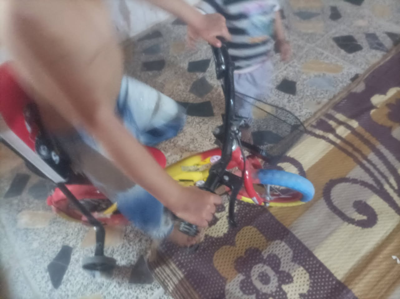 للبيع جدد


**إذا كنت صاحب هذا الإعلان وتريد حذفه لأي سبب، رجاءا أرسل رسالة إلى الدعم الفني**