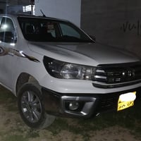 هايلوكس • ٢٠١٦ • رقم سليماني