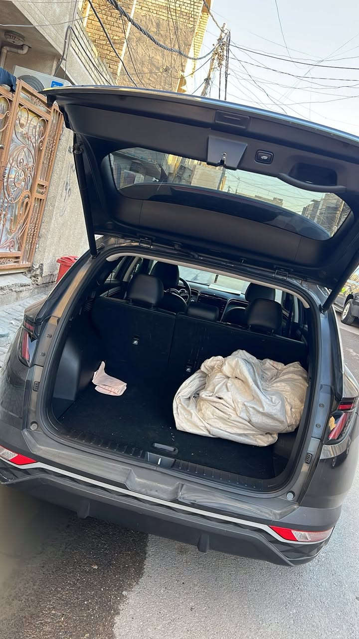 للبيع  توسان موديل 23 فول مواصفات بدون ايرباك حادث موجود بالصورمكاني بغداد شهداء البياع 
السعر 192 قطعة وحدة صبغ 
اي استفسار ***********
