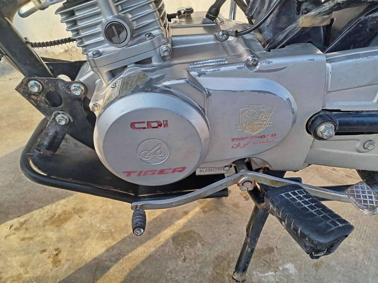 سلام عليكم ورحمة الله وبركات
ماطور ايراني تاكير 
جديد مامفتوح شرط كلو شغال كامل 
العنوان الموصل ايسر 
السعر ٤٧٥ الف
***********
