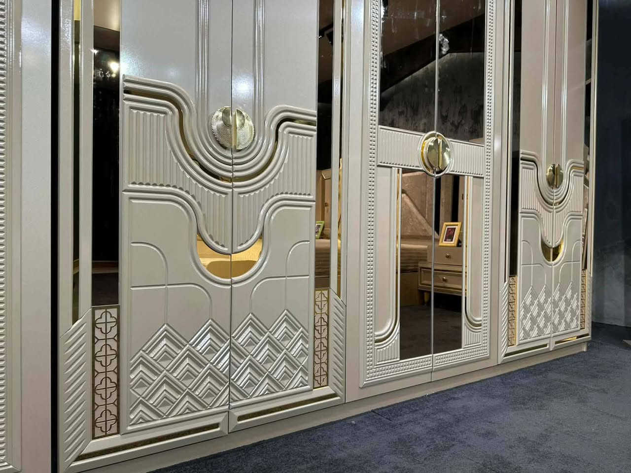 غرف نوم للبيع عدد اثنين بعدهم جديدة ممنصبات بالكراتين موديل تركي مثل ماموضح بالصور


**إذا كنت صاحب هذا الإعلان وتريد حذفه لأي سبب، رجاءا أرسل رسالة إلى الدعم الفني**