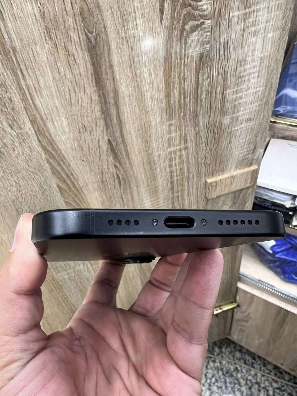 ايفون ١٦ بلص ذاكرة ١٢٨
عربي ضمان abm ملحقات كامله
بطارية ١٠٠ دورات ١٧١ 
مكفول من الفتح ومن الزلغ نظافة ١٠٠
بعدلة ٥ شهور بلضمان
السعر ٩٢٥ مجال قليل
مكاني زيونة
***********
