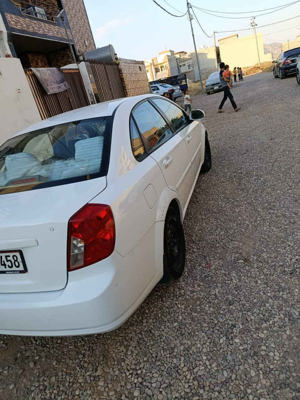ابترة موديل ١١ كير عادي سياره كلين بدون صبخ كير محرك بشرط تحويل وكاله بشرط سياره تبريد ثلج سياره حيل حلوه مال جناي جاهز مقدمه ٤٥ كل شهر ٣ سعر حسب انتفاق اي استفسار انتصل ع رقم *********** خاص مغلق اقصاد بس اهل موصل
