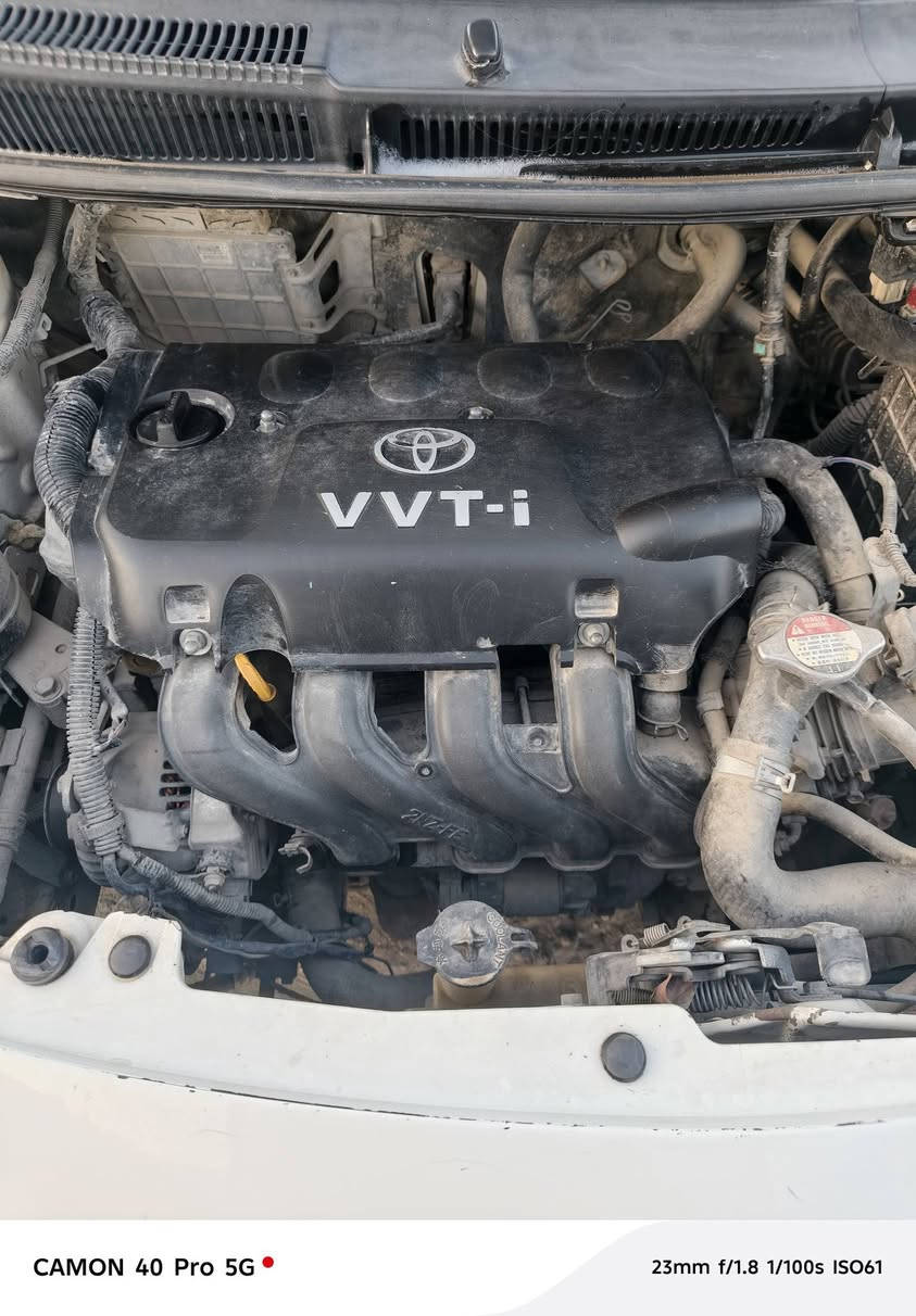 تويوتا يارس مديل ٢٠٠٦رقمه نجف انكليزي مكفول مكينه كير سعرها 70 بيه مجاله مكانه النجف ***********
