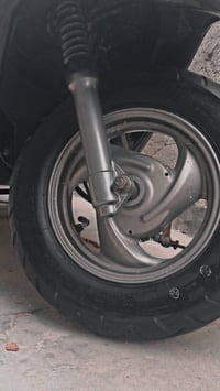 دراجه فراشه للبيع الدراجه ما مفتوحه تايرات جدد بريكات وحساسات بريكات ا...