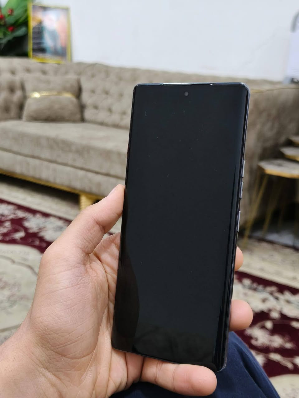 السلام عليكم موبايل زلغ مابية مراوس بايفون مكاني بصرة
