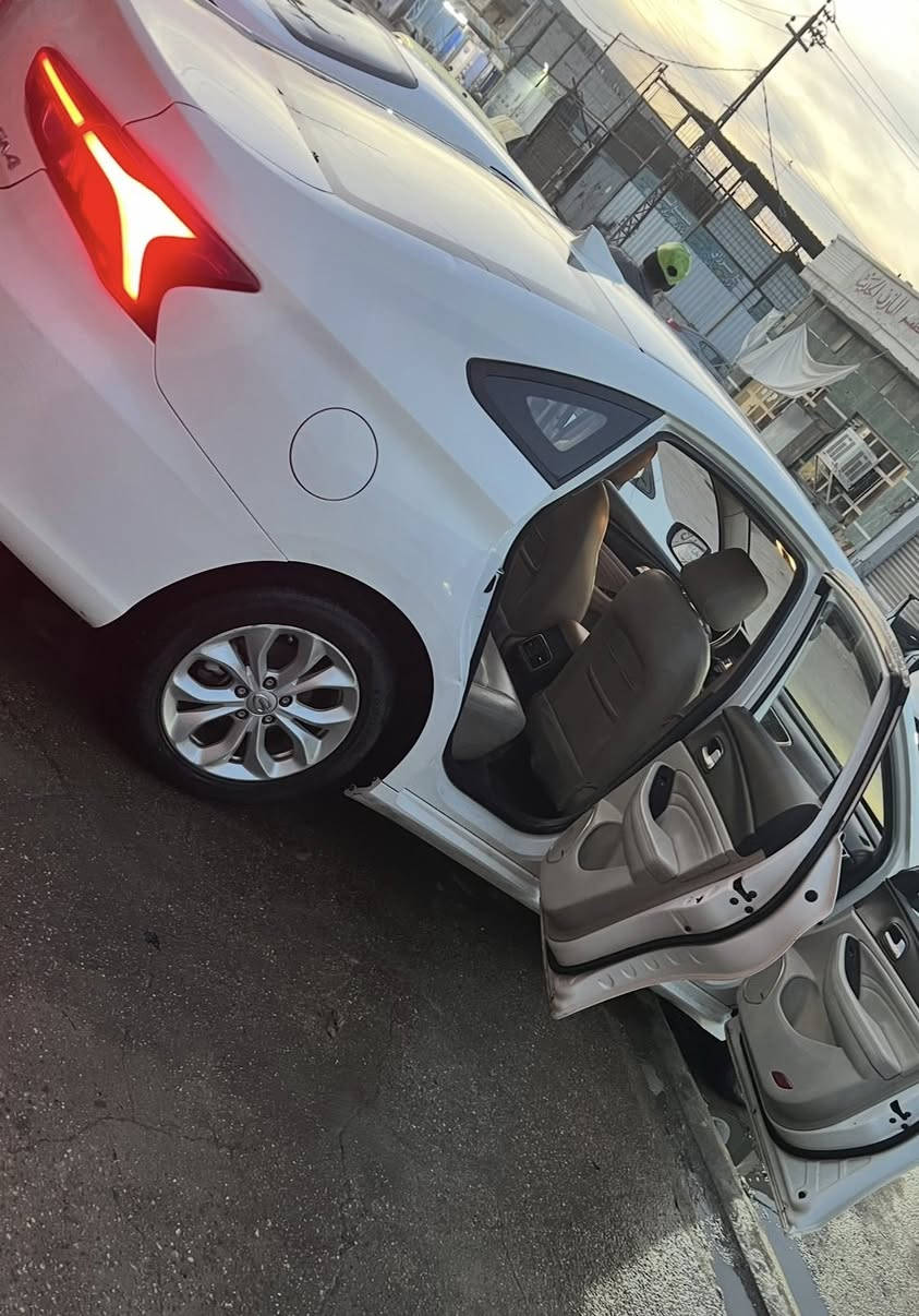 سلام عليكم
غنيه عن التعريف تبريد ثلج رزانه عزل 100/90
وزن سياره 1400 كيلو غرام بدون حموله 
صرف كل 100 كيلو 6 لتر 
سياره جاك GAC للبيع موديل 2020
ماشيه 120الف كيلو
موصفات فول عده الفتحه
بصمه ترحيب لد
اشاير في المري
كشنات جلد
حساس خلفي
شاشه كبيره
نضام ايكو
حكم ستيرن
محرك 1500 تنفس طبيعي
كامره خلفيه
ABS نضام
مانع انزلاق
لايت لد نهاري
رقم بغداد تحويل ثاني يوم 
مكفوله محرك كير صدر كفاله عامه سعر 105$ وبيه مجال شي بسيط
الاتصال على رقم
*********** واتساب
