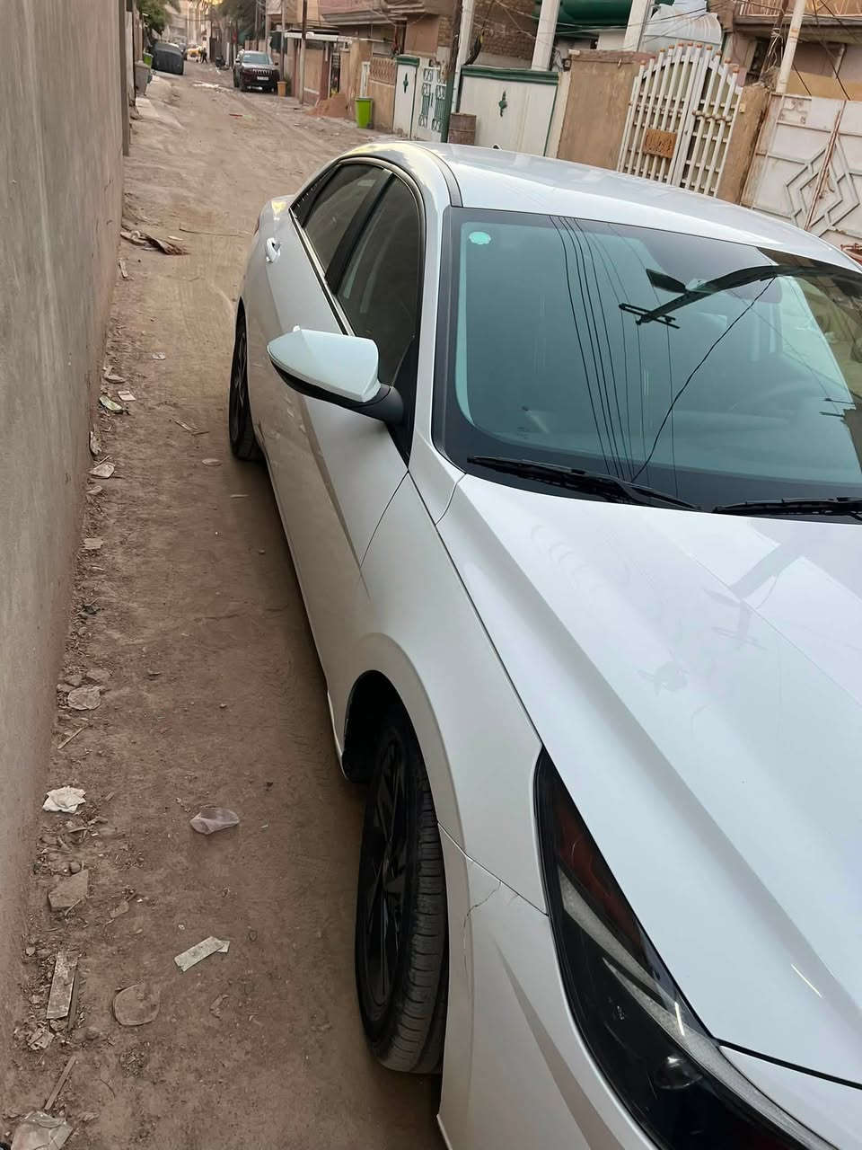 النترا هايبرد 2023ماشيه 53
بيه قطعتين صبغ سعره 145وبيه مجال
ما احب اخرط الموصفات بس نقص بالموصفات مالته تحكم مقاعد وفتحه واشاير بالمري 
مكاني بابل حي الزهراء ***********
سعره 145وبيه مجال
وصور الحادث والسونار موجود
