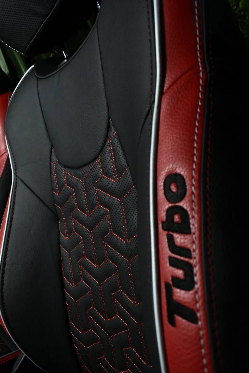 متوفر دلوقتي طقم جلد ألماني أصلي 🔥
خامة تقيلة، ملمس فاخر، واستحمال سنين مش موسم وخلاص.
✅ معمول حسابه على التسخين والتبريد
يعني مفيش لعب ولا قصقصة… كل حاجة راكبة صح وكأنها نازلة من المصنع.
✅ شغل احترافي بمعايير مصنع
تفاصيل مظبوطة، خياطة نظيفة، وثبات في اللون حتى مع الاستخدام القوي.
اللي بيدور على فخامة حقيقية مش منظر وخلاص… الطقم ده معمول علشان يفرق معاك من أول قعدة 👌
السعر مفاجأة
01501099955


**إذا كنت صاحب هذا الإعلان وتريد حذفه لأي سبب، رجاءا أرسل رسالة إلى الدعم الفني**