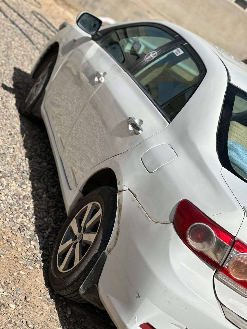 #مكلف
كورلا 2008 خليجي رقم اربيل محرك 18 الاصلي مالها ما مفتوح سنوية نافذة ب٢٣ شرط التحويل گير محرك صدر تواير تبريد كلو شرط السيارة مصبوغة عااااام السعر 86 وبي مجال رقم صاحبها {***********}
