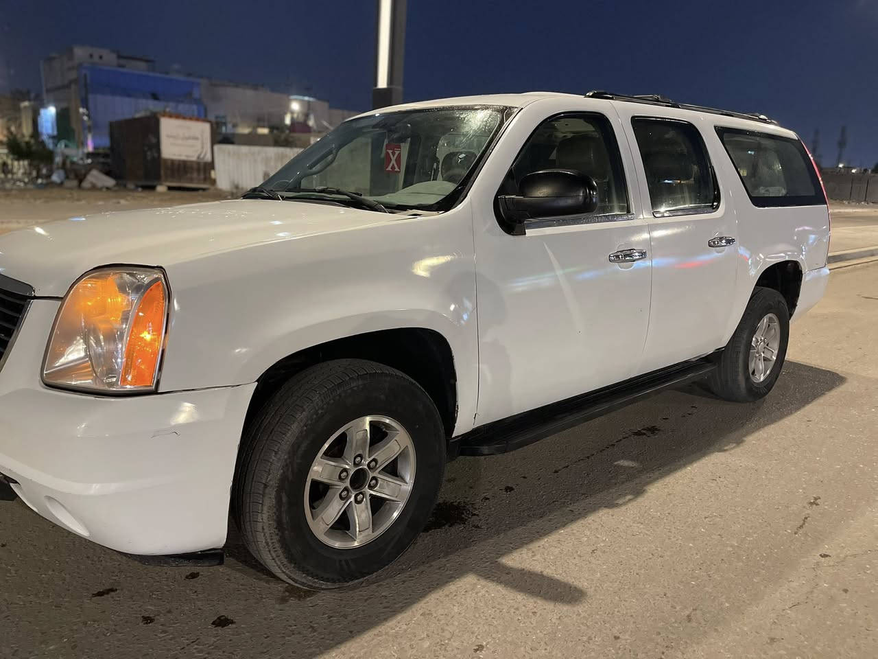 ياالله
السلام عليكم 

يوكن طويل 

خط كربلاء 

2007

مكينه كير مكفولات 

شاصي مكفول 

تبريد 

تدفئه 

شاشه 

دوشمه جديده 

حداديه جديده 

تخم تاير صارله خمس ايام 

مصفره هيئه وغرامات تاخذ جاهز 

سياره جديده كبل للشارع 

مكان بصره خمسه ميل 

السعر (150)وبيها مجال للطيبين 

رقم ***********

رقم ***********
