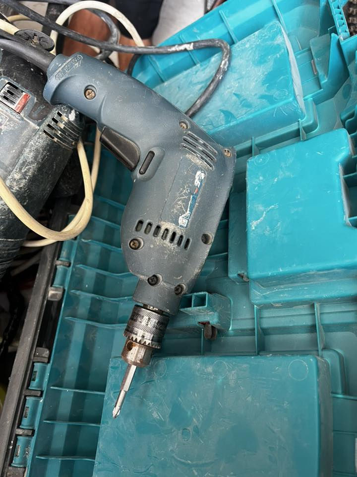 غراض مستخدمه للبيع كلمن وسعره كلهن شغالات ونضاف


**إذا كنت صاحب هذا الإعلان وتريد حذفه لأي سبب، رجاءا أرسل رسالة إلى الدعم الفني**