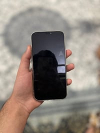 آيفون ١٢ برو ماكس • ٢٥٦ • شاشة متضررة