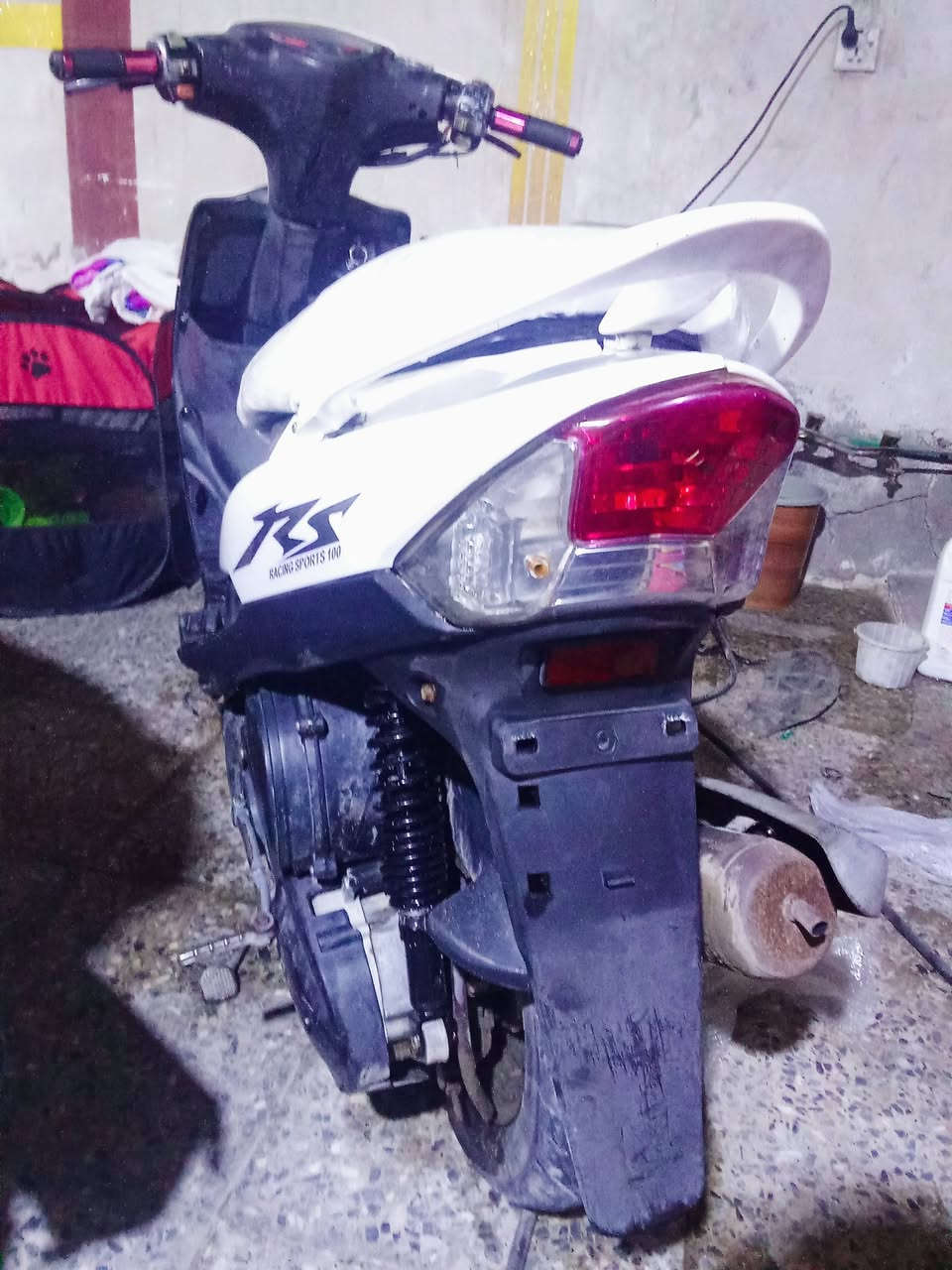 سلام عليكم للبيع ماكس عدلة بلادية 

ما بيها اي نقص فقط سلف واكف السعر 450 
مكانها الامين الثانية ***********
