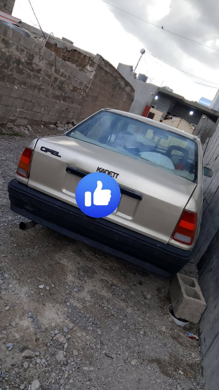 السلام عليكم اوبل كاديت للبيع او مراوس ب فكتره حسب القناعه
موديل ٩١  سنويه مشروع وطني 2028 دفتر بانزين بي
مصبوقه عام جماليه كهربائيات شغاله سيستم سماعات صدر جديد دوشمه جديده باتري جديد سياره بالشرط سعره ٢٨ وبي مجال رقم كركوك
الاستفسار الاتصال عل رقم ***********
