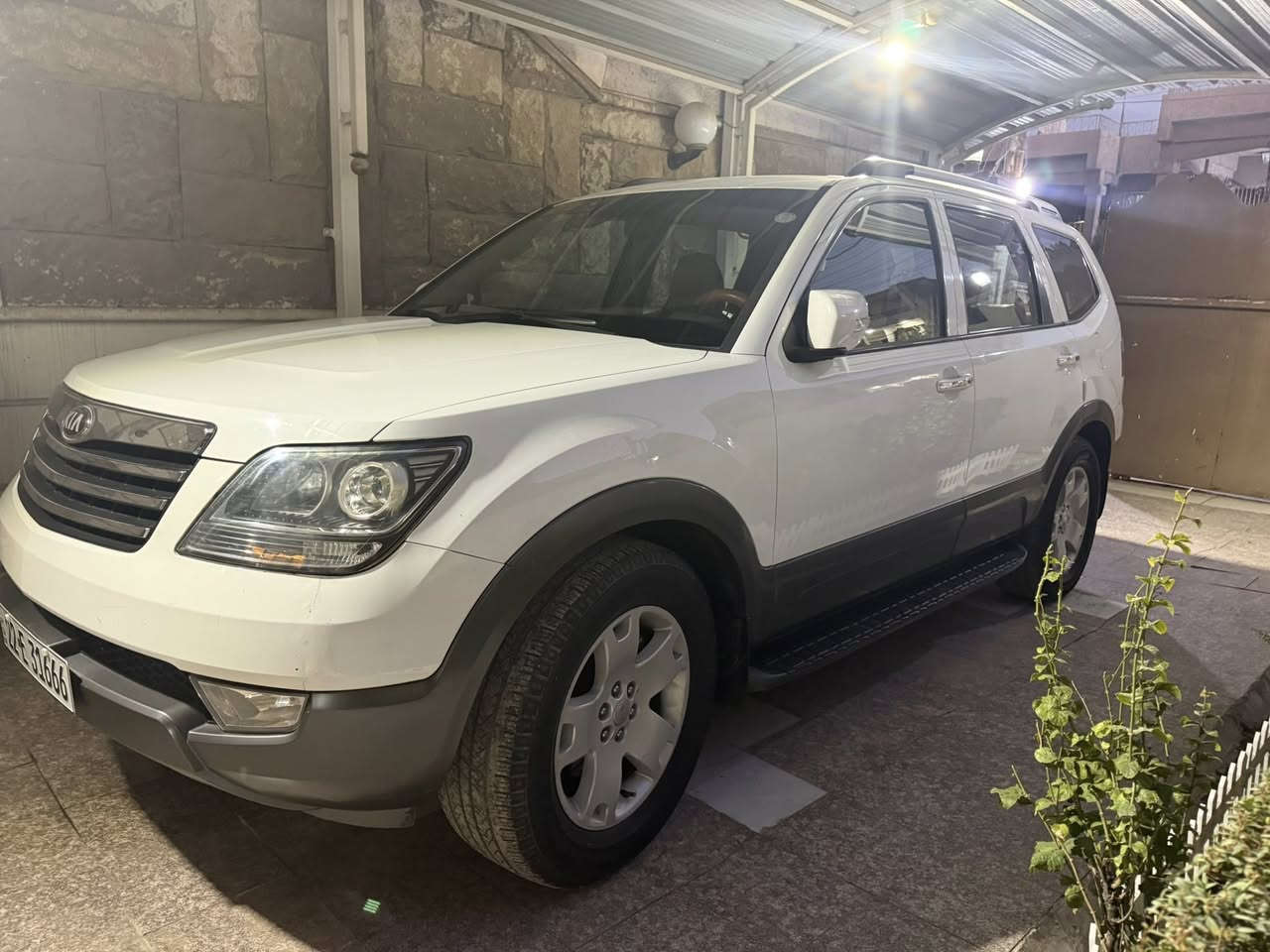 السلام عليكم للبيع والمراوس
كيا موهافي موديل 2014 خليجي مكفوله
 فول مواصفات
#المواصفات
سلايت روف
بصمه تشغيل
شاشه كبيره
كاميرا
مثبت سرعه
ترحيب عند الاقتراب
دواخل جلد
كشن كهربائي
تحكم ستيرن جهتين
حساس خلفي
مري قلاب
حساس
كشنات تدفئه
لايت لد امامي وخلفي
مكينه 6 سلندر ما مفتوح
7 راكب 
3 قطع تبريد
وباقي مواصفات الموهافي معروفه
مكان سياره بغداد البنوك
السعر 173 وبيه مجال
للأستفسار عل الهاتف
‪***********
