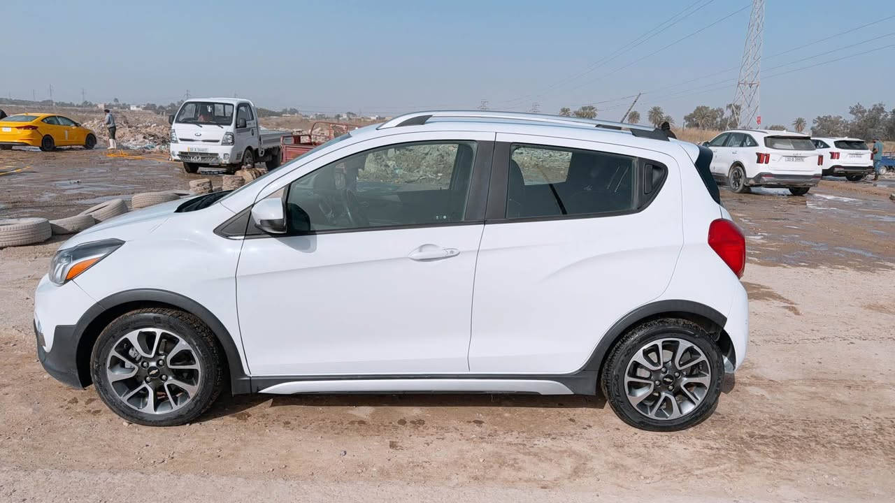 السلام عليكم
🔴سبارك فئة اكتف موديل ٢٠٢١  فول عدا الفتحة والبصمه 
شاشه
تحكم ستيرن 
جام كهربائي بالكامل
كشنات جلد  + تدفئة كشنات
ويل كب
و…الخ من المواصفات المعروفه
رقم بابل معوقين 
حادثها جاملغ خلفي وربع الباب ايرباك تكمه طاك فقط وصور الحادث موجوده بالمنشور 

🔴السعر المطلوب ١٠٥ وبيها مجال 

مكان السياره / الديوانيه
📞📞للاستفسار  /*********** ديوانية, القادسية
