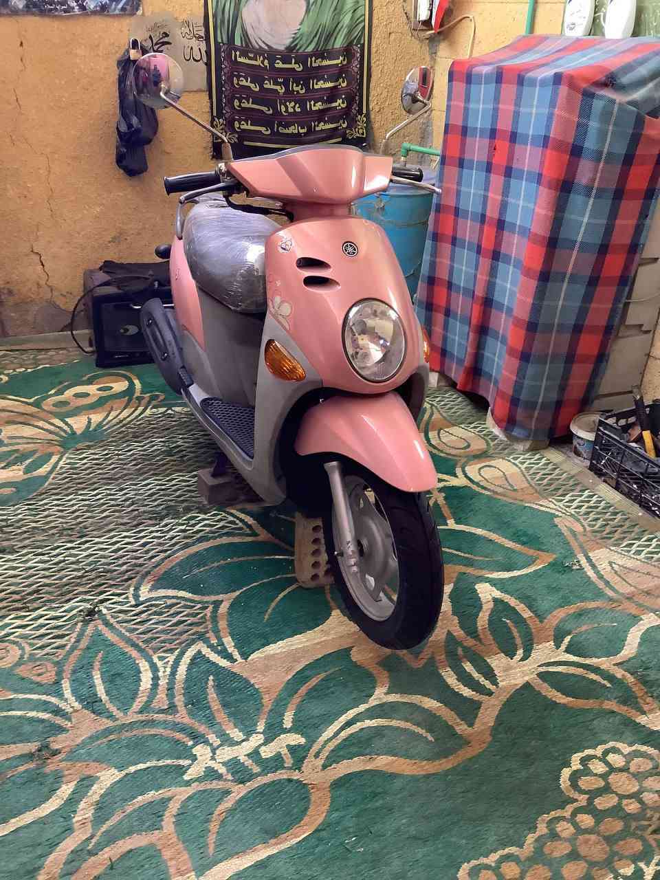 للبيع فله كفاله عامه لون وردي مميز الدراجه رمبه اوراقه كامله كفاله حتى من الشخط الشراي يتصل ويدلل ***********
