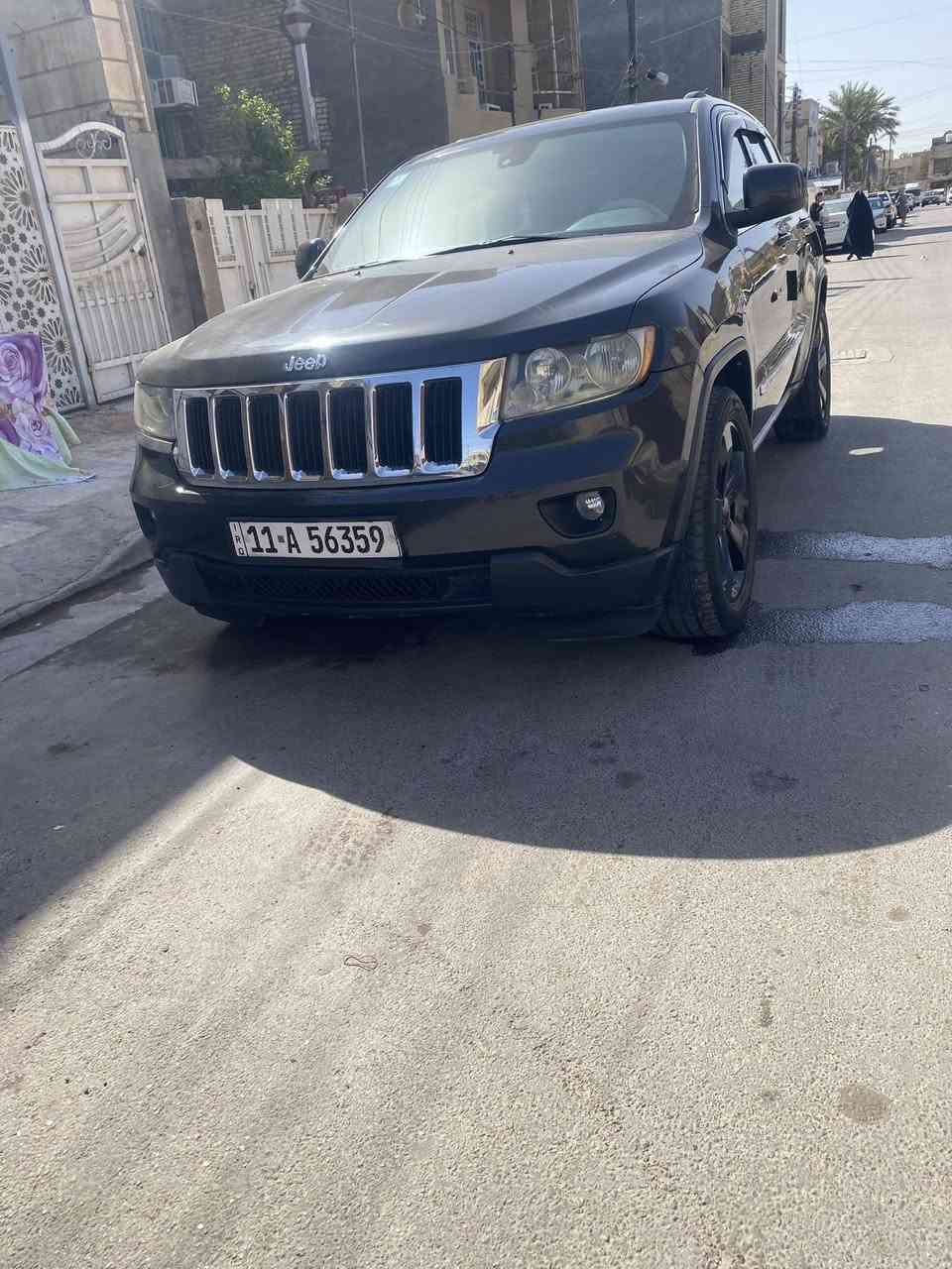 السلام عليكم جيب لاريدو للبيع موديل ٢٠١١ بدون حادث كلين بيها بس صبغ بنيد وجاملغ بدون حادث شاصي ولغد مكفولات ايرباك سليم مكينه ٦ سلندر كير مكينه مكفولات تو ويل تبريد قطعتين مواصفاته بصمه+بصمة ابواب تحكم استيرن شاشة كشنات جلد كرسي كهرباء قطعتين تبريد سستم صوت تخم تاير جديد حدايده جديدة رقم وهزة جديدة سيارة مال بيت ممتعوبه العنوان بغداد حي العامل السعر148وبيها مجال الهاتف *********** غير متواجد ع فيس
