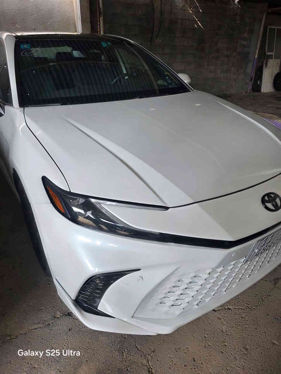 السلام عليكم .كامري  Xse
فول واحد على واحد كلين بس دعاميه ايرباك راجع سستم 
290 $
بيها مجال بسيط حك الجيه 
المكان بغداد العامريه
***********
