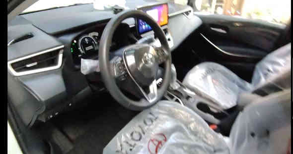 السلام عليكم كورلا 2025 مكفوله بحالة الزيرو ماشيه 3000 رقم بغداد بسمي اربع كامرات مواصفات معروفه السعر 157 او بيه مجال بسيط رقم موبايل ***********
