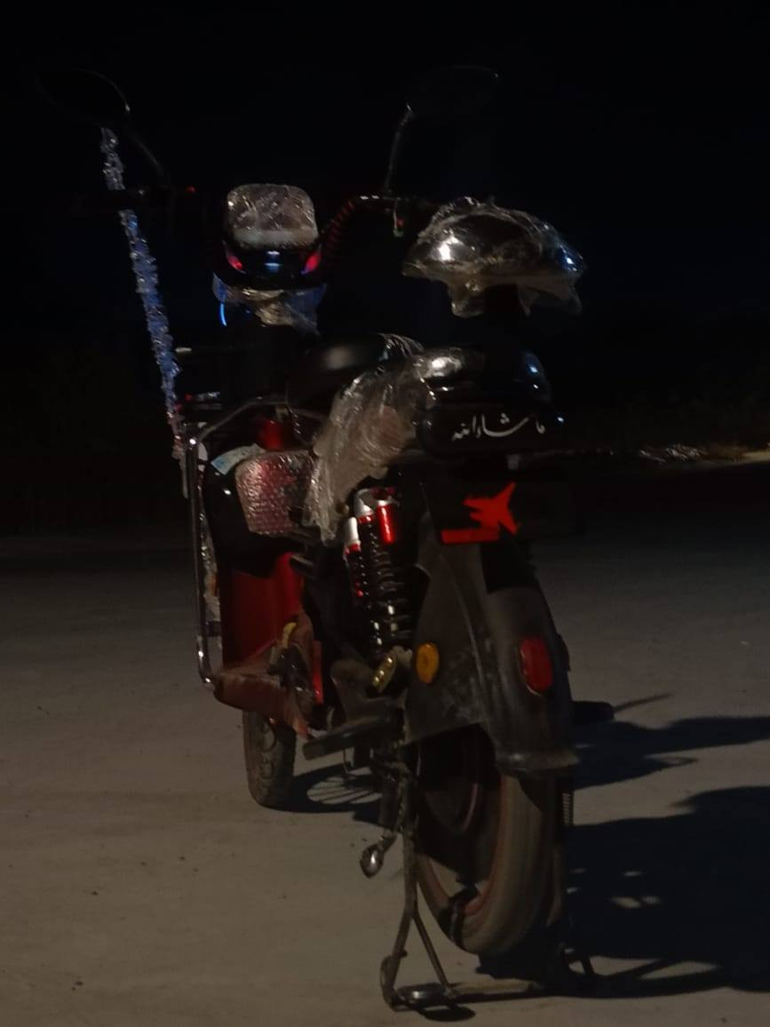 سلام عليكم ماطور للبيع شحن اي نقص مابي باتري جديد كلش نضيف 4000 ماشي تعال خاص وتدلل


**إذا كنت صاحب هذا الإعلان وتريد حذفه لأي سبب، رجاءا أرسل رسالة إلى الدعم الفني**