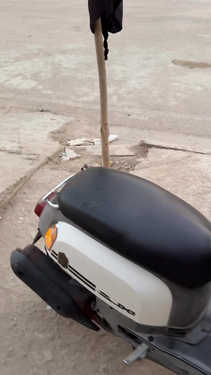 ماكس بوليسي
دراجه نضيفه كفاله من كلشي شغاله من طول لطول كهربائيات اشاير لايت بك لايت نكره سلف  ما مفتوحه شرط تفحص وين ما تريد كفرات بلادي ختم واحد مكاني ناصريه مركز شراي بيك خير وتدلل تشلع عيوني سعر خاص 

*********** واتساب فقط
