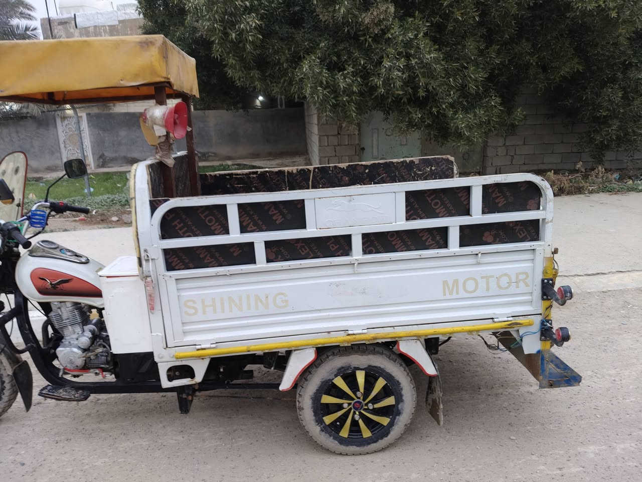 السلام عليكم ستوته للبيع موديل 2020 رقم وسنويه الستوته ابأسمي مكفوله من كلشي مكاني ديالى بعقوبه السعر خاص الشراي يتصل ***********
