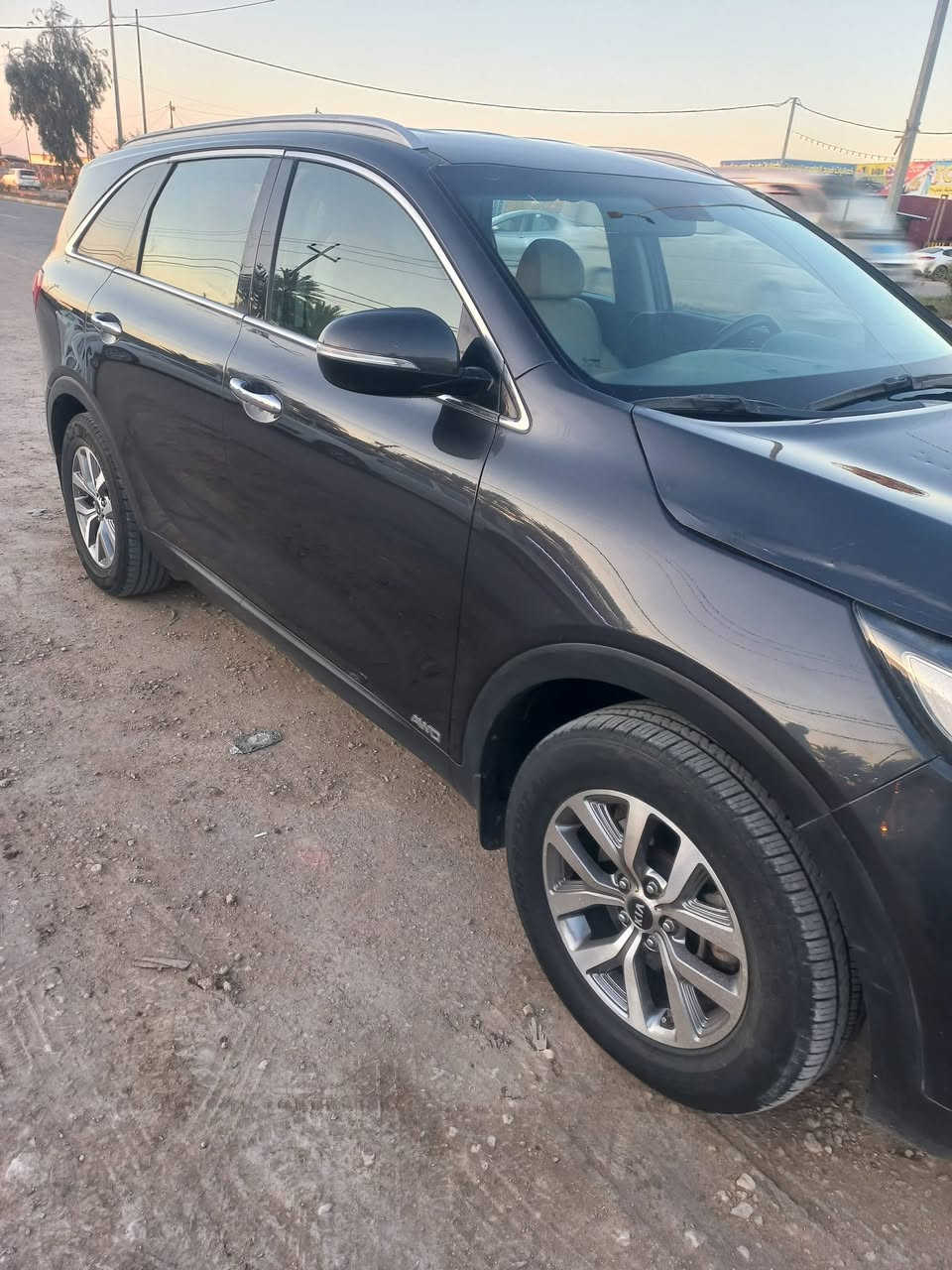 السلام عليكم اخوان عندي سورنته ٢٠١٨ وارد امريكي حادث البنيد وجاملغ بدون دواخل  مكينه ٢٤٠٠ ٧راكب ٣ قطع تبريد مكان السياره بابل رقم اربيل دولي***********
