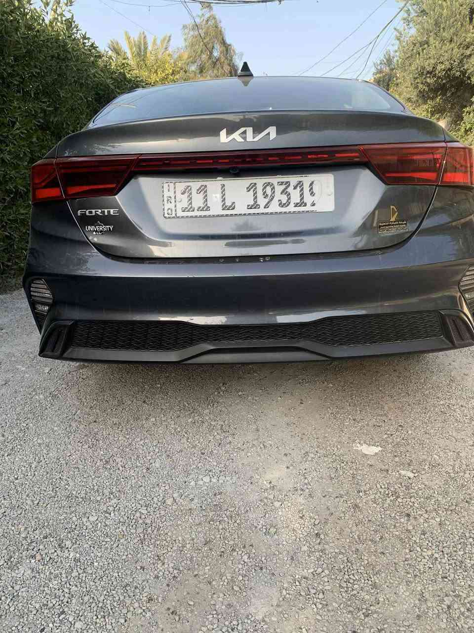 السلام عليكم للبيع او مراوس حسب القناعة
كيا فورتي  موديل 2024
ماشيه (17) الاف بوضع الزيرو
دخول جديد وترقيم بغداد جديد وهزه جديده تحويل مباشر
• المحرك: 2000 دوش
 • شاشه تدعم الكاربلي + كاميرا خلفية
 • رادار أمامي
 • 3 أنظمة قيادة
 • تحكمات ستيرن+ نظام تحديد المسار
 • السيارة نظيفة جداً وجديدة بمعنى الكلمة بدون اي نقص
حادث جاملغ فقط وشوية من الباب مصلحات نفسهن بدون دواخل شواصي مكفوله وبدون اي نقص تخم تاير 
العنوان / بغداد ابوغريب
السعر 160 وبيه مجال بسيط
***********
