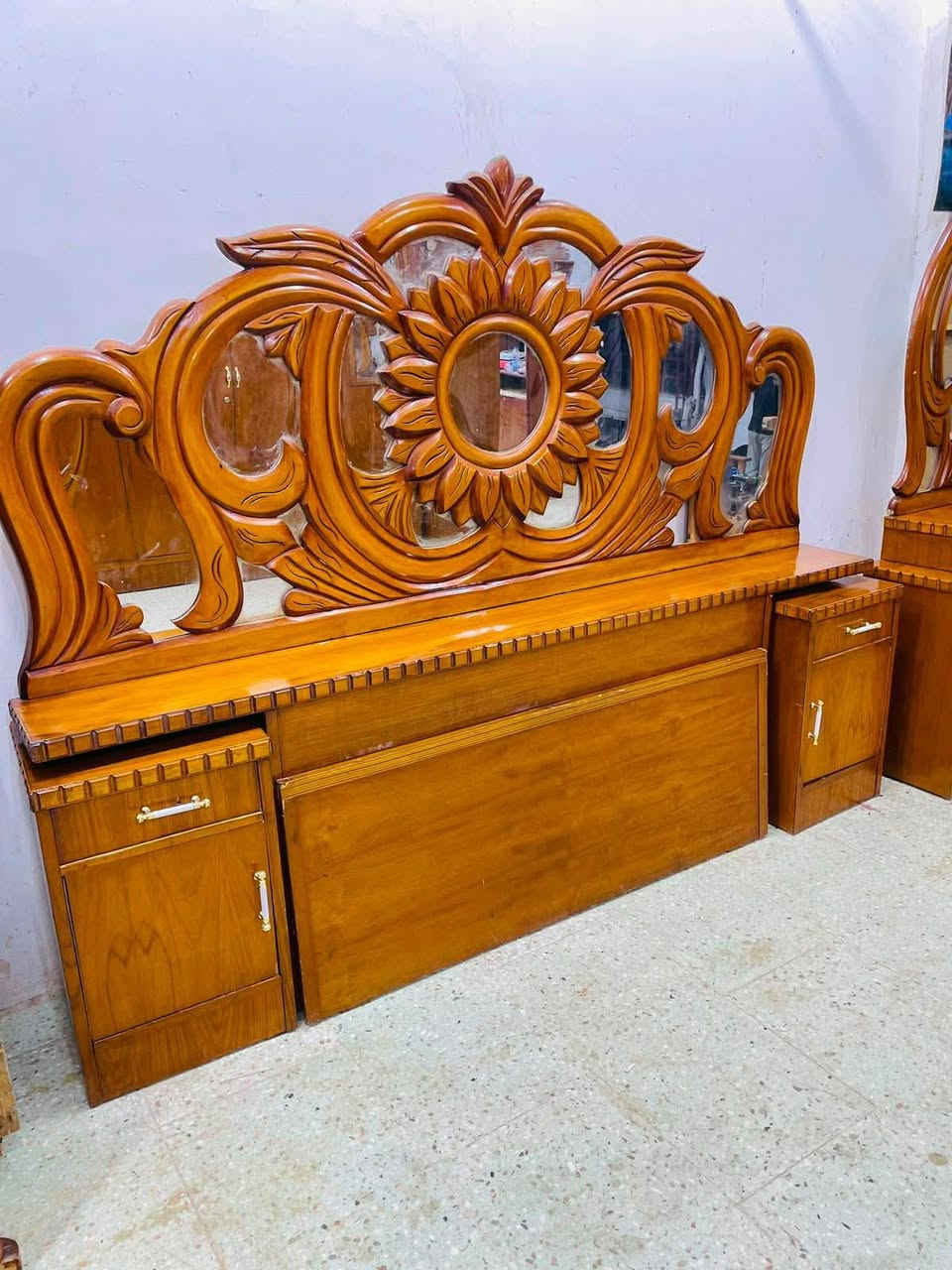 غرفه ام سته ملحق داخل وخارج صاج مستخدمه نضيفه نضافته 95 بل 100سعر 750 واصل داخل بغداد


**إذا كنت صاحب هذا الإعلان وتريد حذفه لأي سبب، رجاءا أرسل رسالة إلى الدعم الفني**