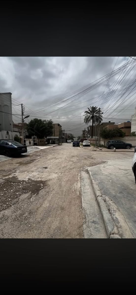 🏡 للبيع قطعة ارض 🏡
🟢 موقع مميز
🔺المساحة:300متر 

🔻الواجهة:10م      🔻النزال:30

📌عنوان القطعة
البنوك/ المدراء فرع اسواق العنقود نافذ على شارع الكنيسة
____________________________
للاستفسار مراسلة الصفحة
او الاتصال على الارقام التالية
☎️*********** 
متوفر واتساب
او مراجعة⭕ مكتب الهدف للعقار ⭕
📍 عنوان المكتب: حي البنوك  شارع الكنيسة باتجاه الجسر قرب مكوى رحيانة
