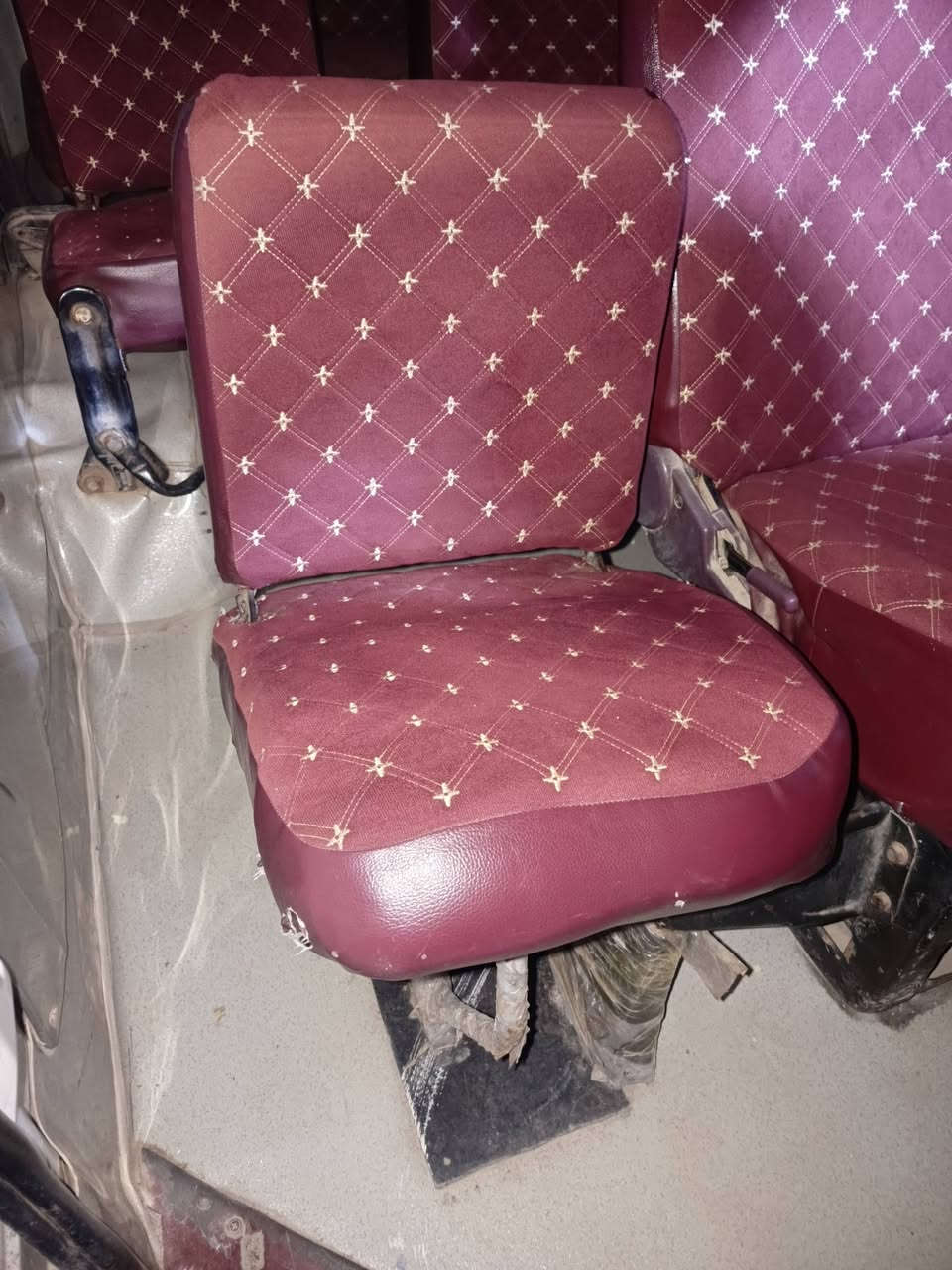 كراسي قلاب مال فتون بلاديات لا كسر ولا لحيم مكاني بغداد حي البتول السعر 100, الف ***********
