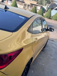 اكسنت ٢٠١٣ • محرك ١٦٠٠ • مضروبة امامي