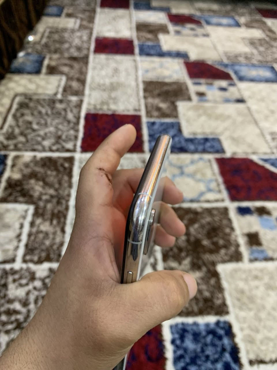 السلام عليكم اكس اس ماكس ذاكره 64 لجهاز فقط مبدل باتري اصلي يقرا 100 فيس ايدي شغال كامرات شرط رقم واحد لجهاز شرط لفحص اي خلل مابي سعر 175 رقم *********** اسيا ***********
