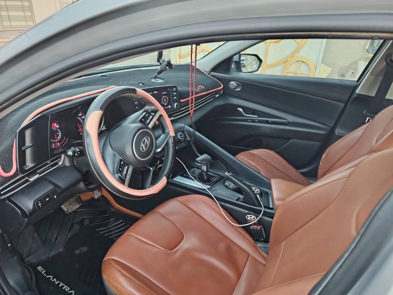 سلام عليكم  للبيع
هونداي النتر ٢٠٢٢ وارد أمريكي  

مكاني الكوت 

 

 ***********

محرك 2000 دوش المرغوب 

ممشى ٥٧ الف 

الموصفات 🔻

🔴 مفتاح بصمة 

🔴 بصمة أبواب 

🔴 دخول ذكي 

🔴 بصمة صندوق

🔴 تشغيل عن بعد 

🔴 فول تحكم ستيرن جهتين

🔴 شاشة كار بلي 

🔴 كامرة خلفية دوارة 

🔴 رادار امامي 

🔴 رادر جانبي 

🔴 رادر خلفي 

🔴 تحديد مسار 

🔴 مثبت سرعة 

🔴 نقطة عمياء 

🔴 بريك تفاعل اوتتماتيك اثناء اقتراب من الجسم

🔴 انظمة قياده Drive mode ثلاث وضعيات 

🔴  لايت حاجب لد

🔴 صندوق ذكي يفتح عن الاقتراب 

🔴 نظام abs

🔴قيادة ذاتية 

🔴 صبغ بنيد ففط.    السعر  S 15,000 
وبعد بيهه موصفات
