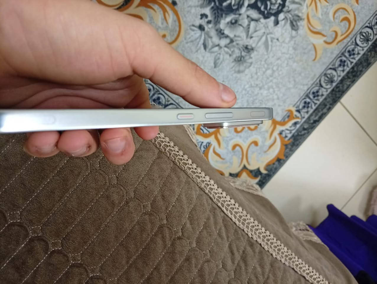 سلام عليكم جهاز جي تي 30 برو مستعمل 15 يوم جهاز كلش نضيف ما مفتوح أبد يشغل 120 فريم غراضه موجوده كلها ما عده الفريز السعر325 قفل مكاني بغداد بسمايه رقم ***********
